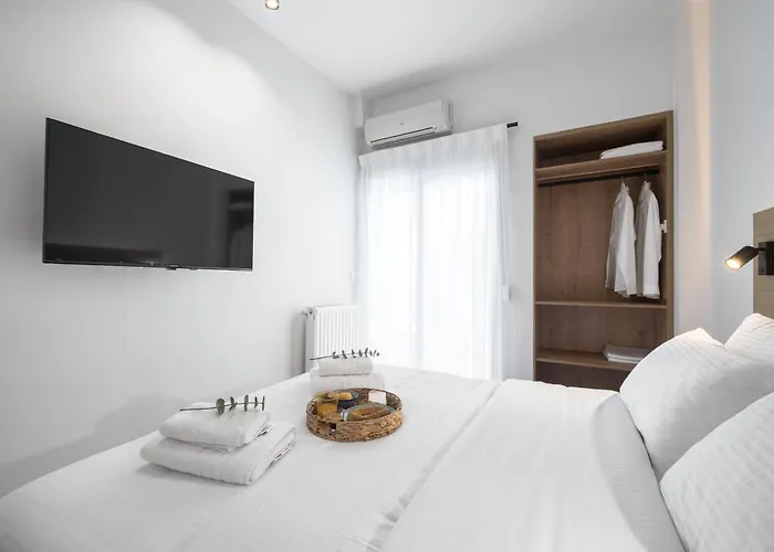 The Localment 1' From The White Tower * Salonic